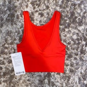 lululemon power pivot tank | size 2 | carnation red